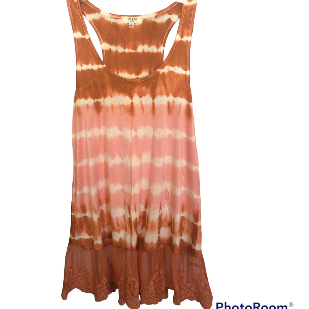 Umgee tie-dye tank dress.  Cute lace hem detail.  NWOT size medium.